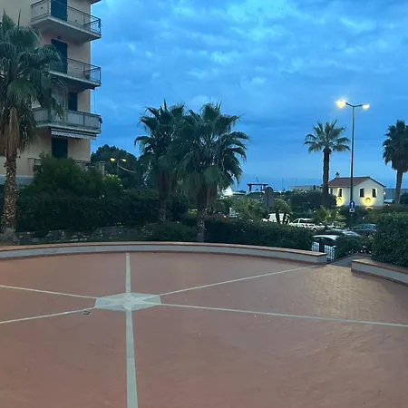 Apartment Incantevole A 100metri Dal Mare E Accanto Pista Ciclabile